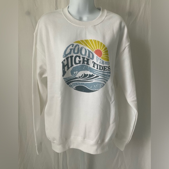 Wildberry Waves Good Vibes High Tides Sweatshirt - Picture 3 of 9